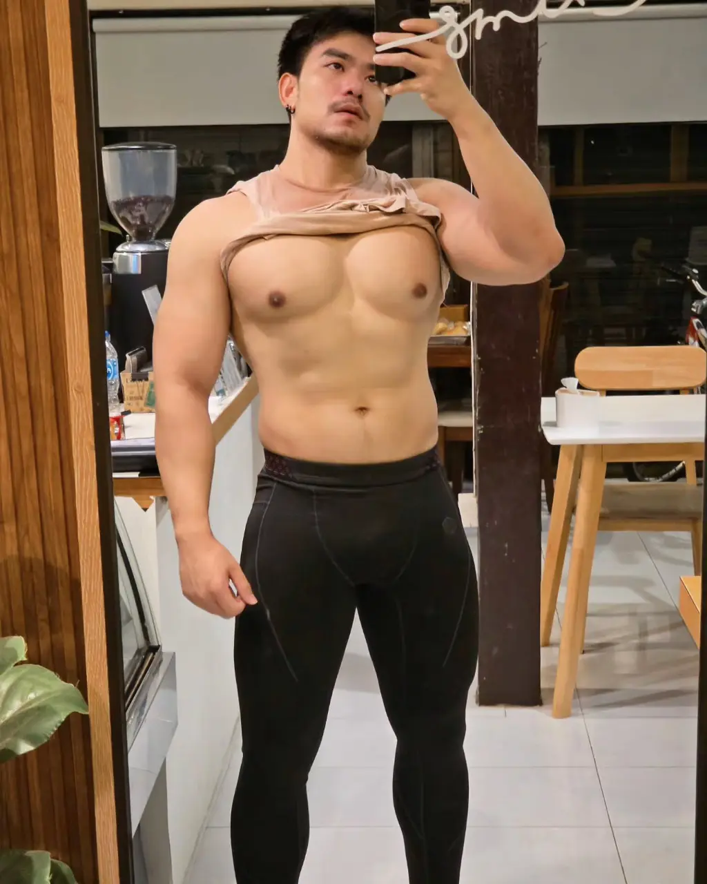 Cool GUY : Kim'wz TD