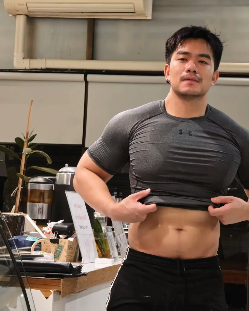 Cool GUY : Kim'wz TD