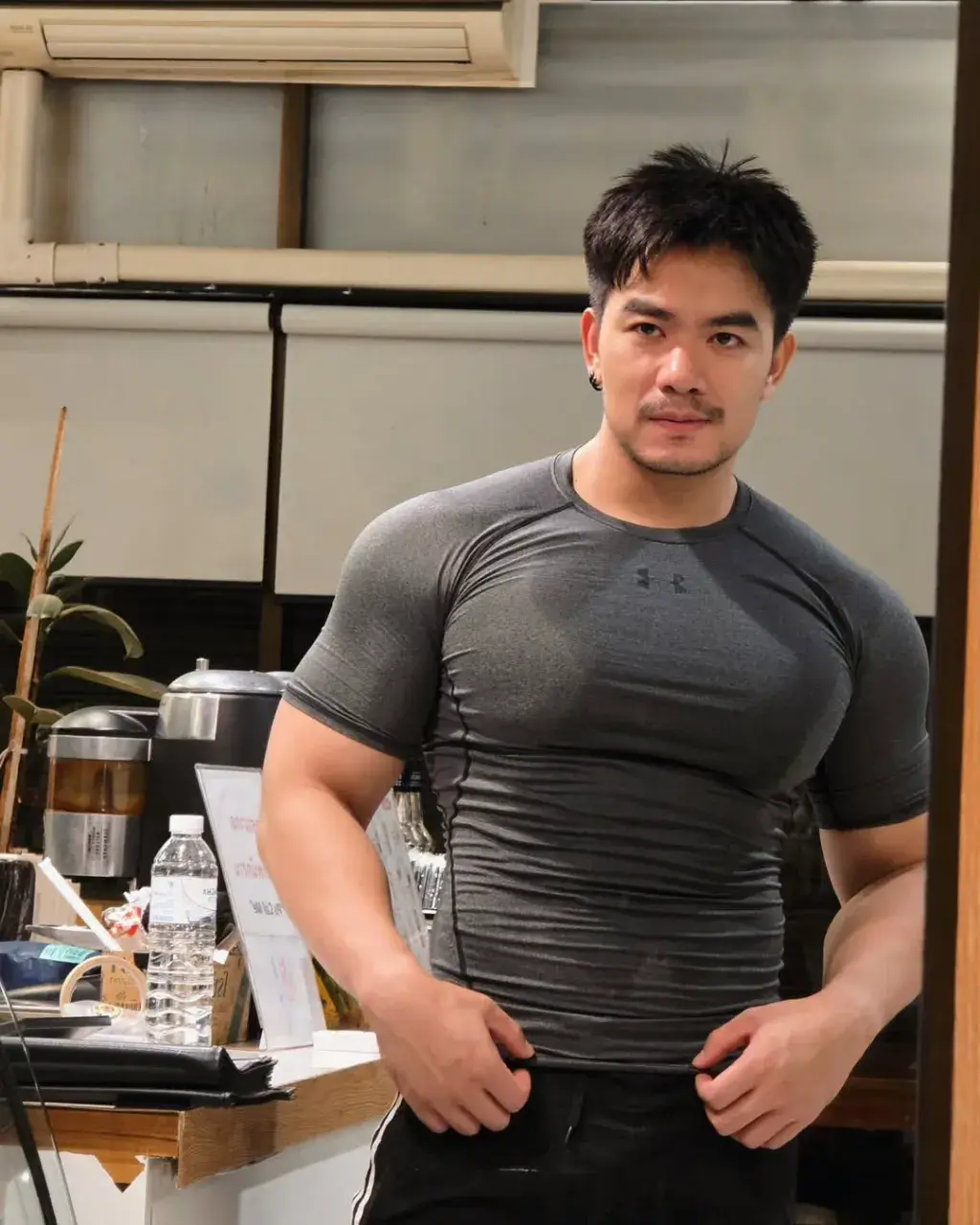 Cool GUY : Kim'wz TD