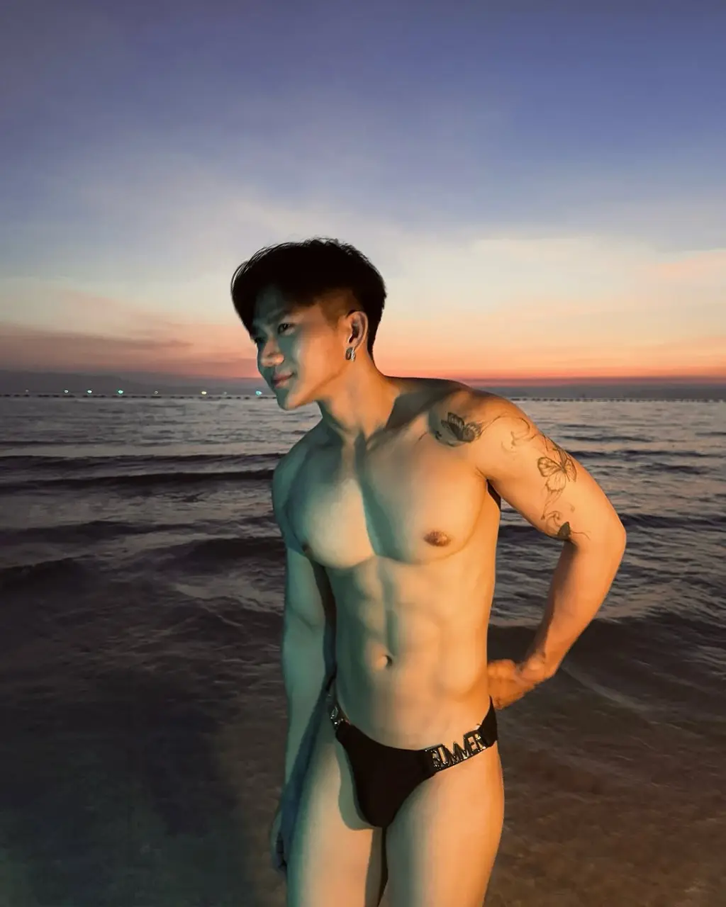 Cool GUY : WORADATE THITIYAKORNSAKUL