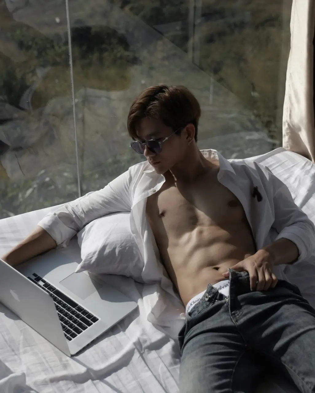 Cool GUY : WORADATE THITIYAKORNSAKUL