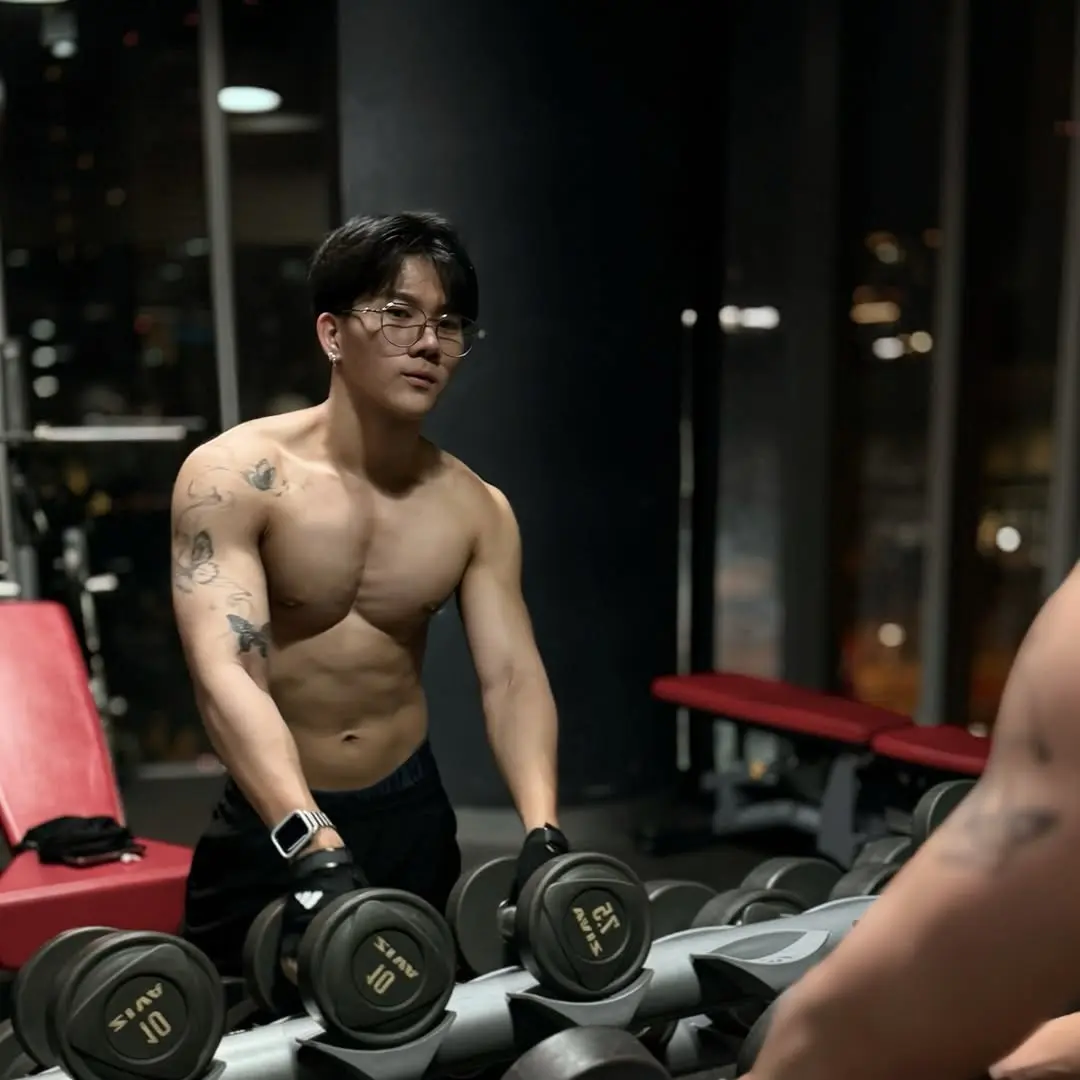 Cool GUY : WORADATE THITIYAKORNSAKUL