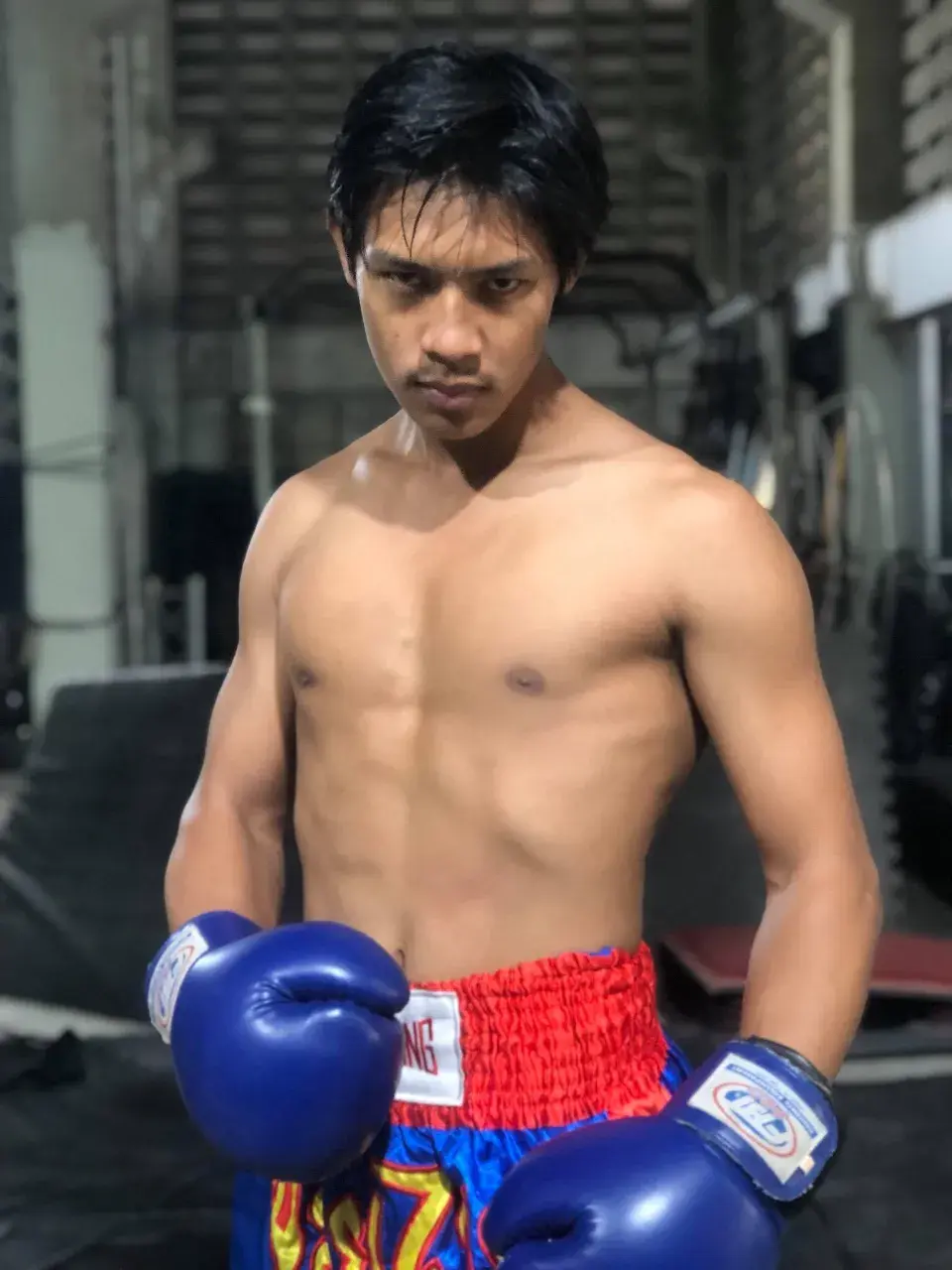 รักเค้ามากกกกกก