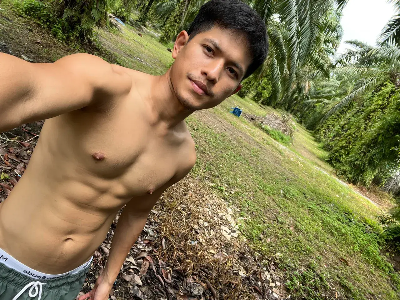 ชอบคนมีหนวด