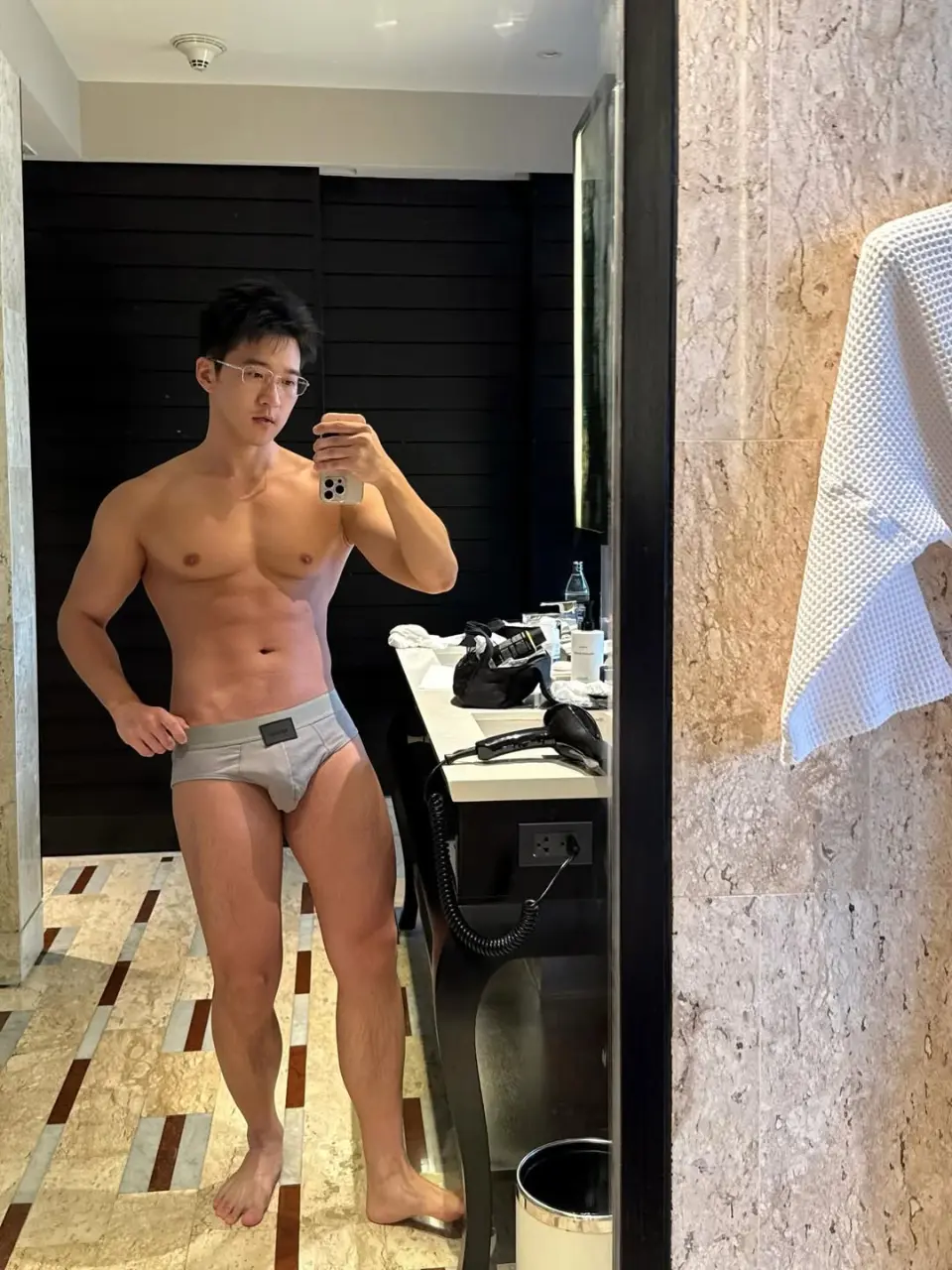 眼鏡男子〜Cool boys with glasses : 少牢