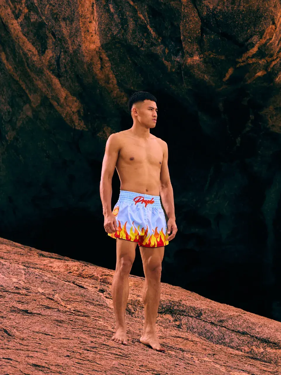 อวยคม อมโค้ก