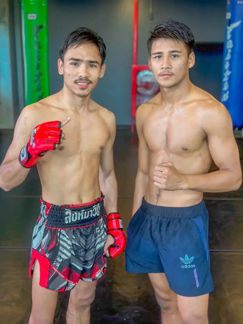 อวยคม อมโค้ก