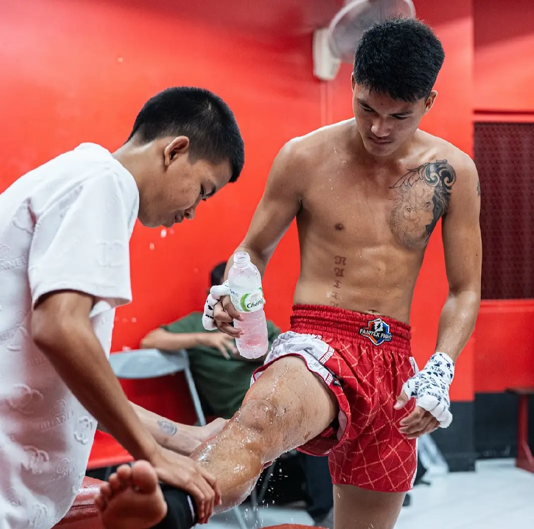 ทรงนี้แข็งโป๊ก