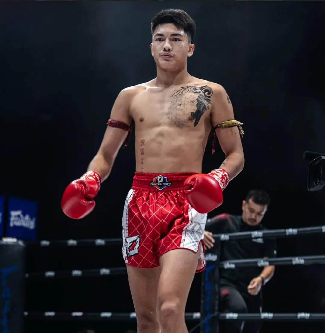 ทรงนี้แข็งโป๊ก