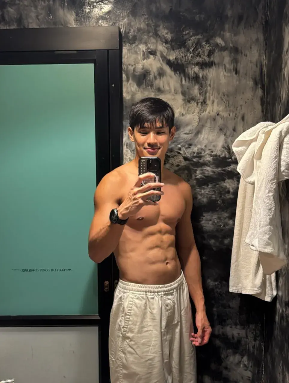 อยากแลกลิ้นอ่าาส์