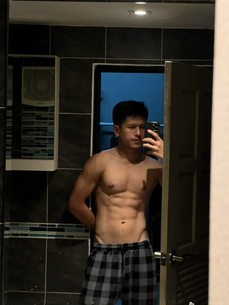 ทำน้ำไหลออกกระฉอกเลย