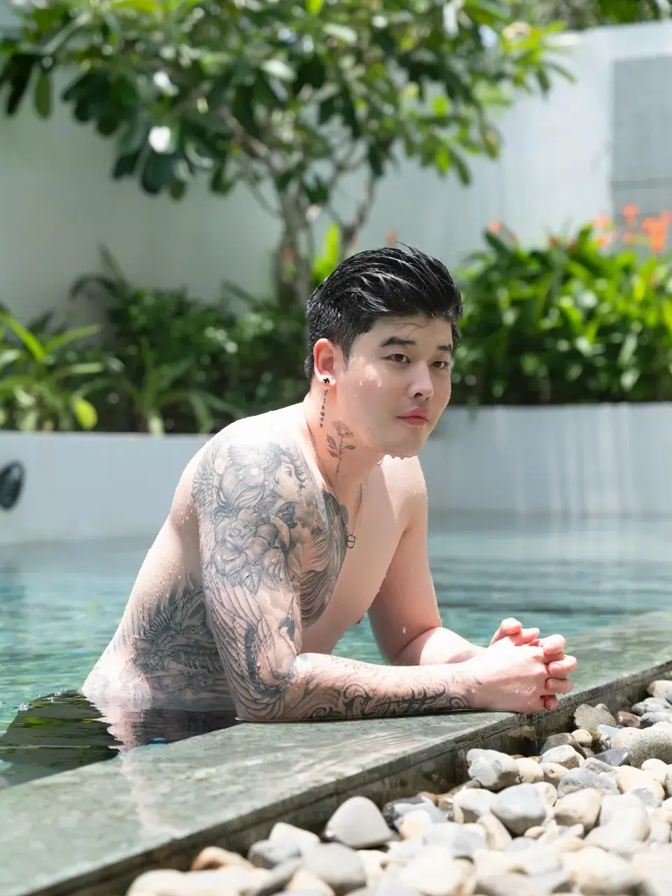 ทำน้ำไหลออกกระฉอกเลย