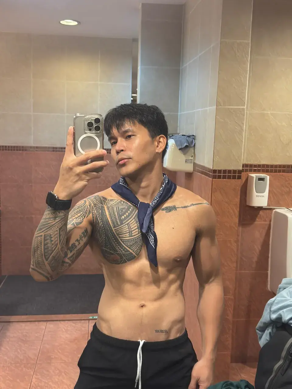 ทำน้ำไหลออกกระฉอกเลย