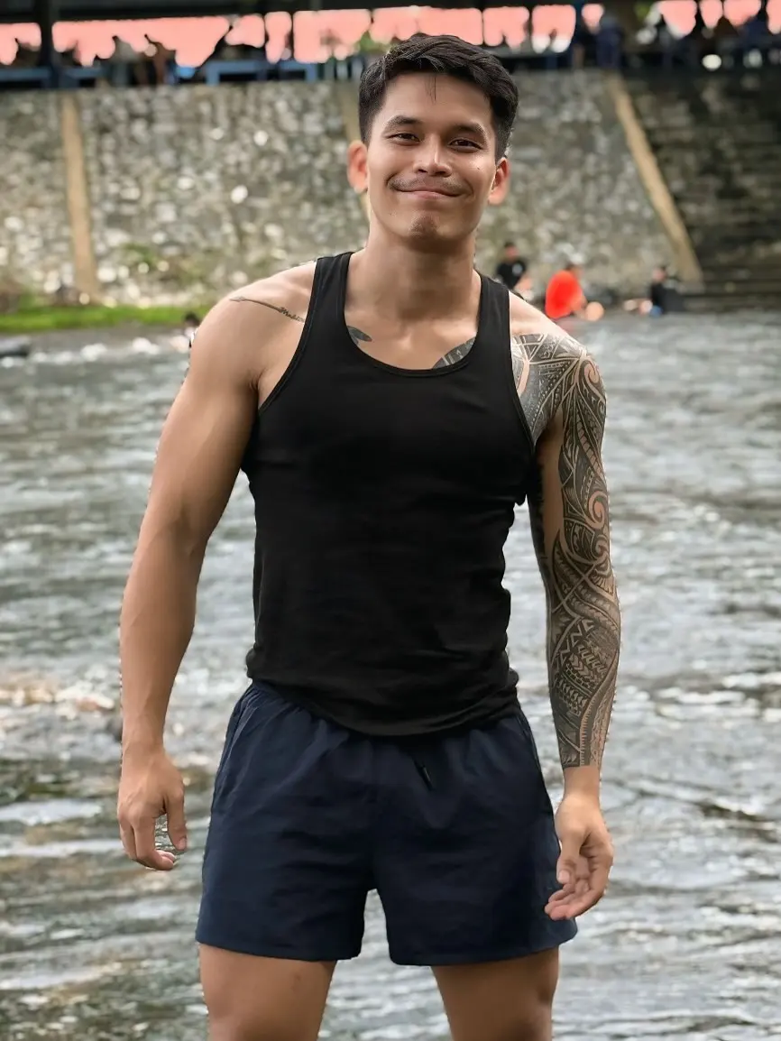 ทำน้ำไหลออกกระฉอกเลย