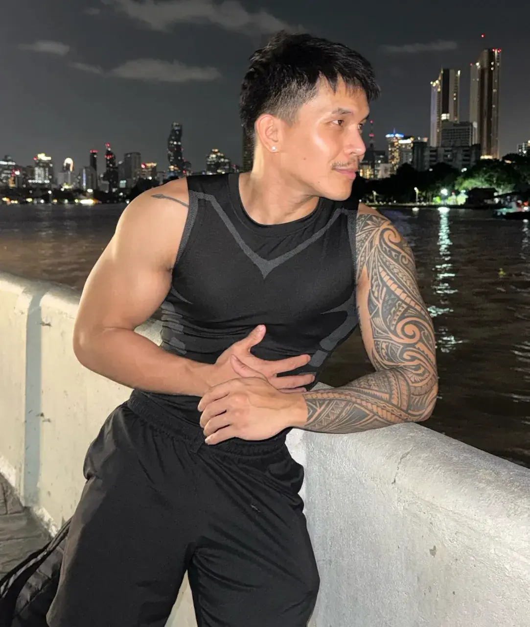 ทำน้ำไหลออกกระฉอกเลย