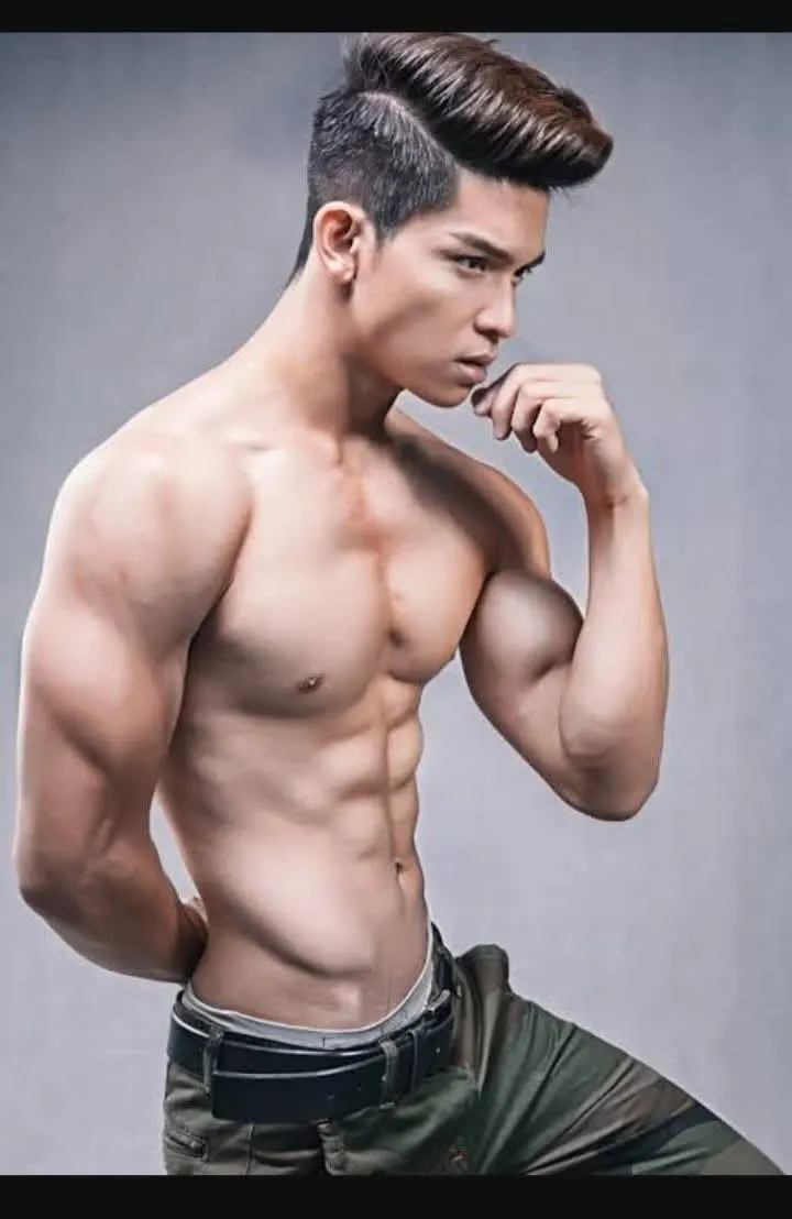 หนุ่มพม่า