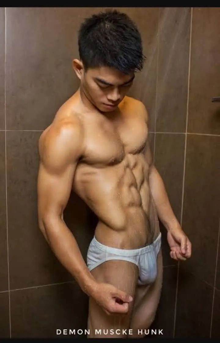 หนุ่มพม่า