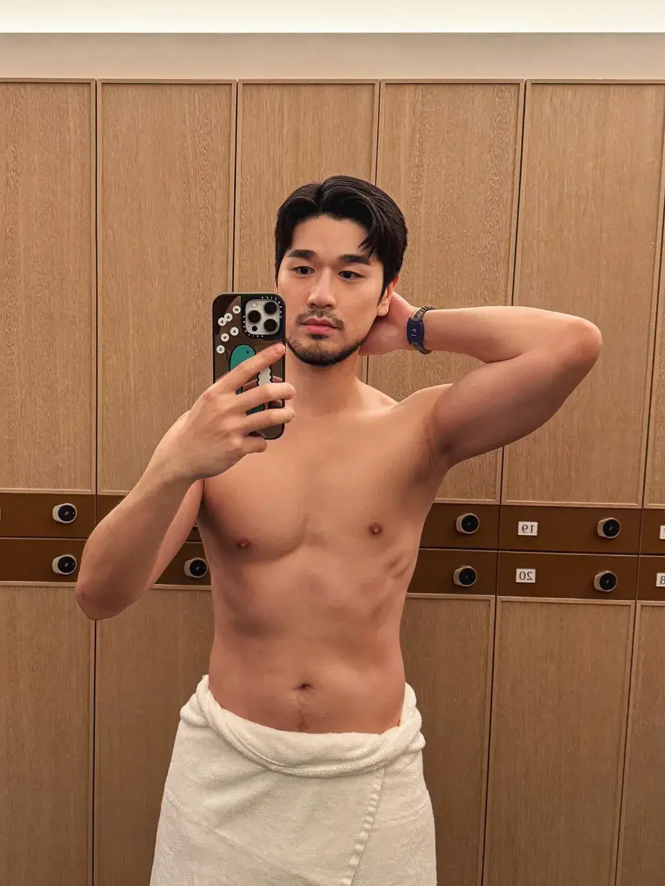 แก้เครียดกับสถานการณ์บ้านเมืองมาดูผู้