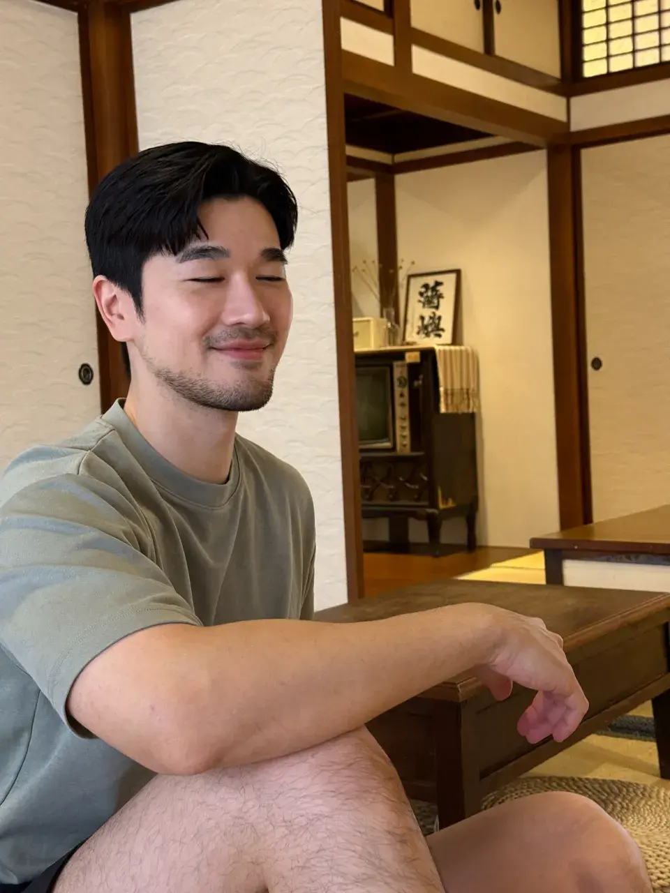 แก้เครียดกับสถานการณ์บ้านเมืองมาดูผู้