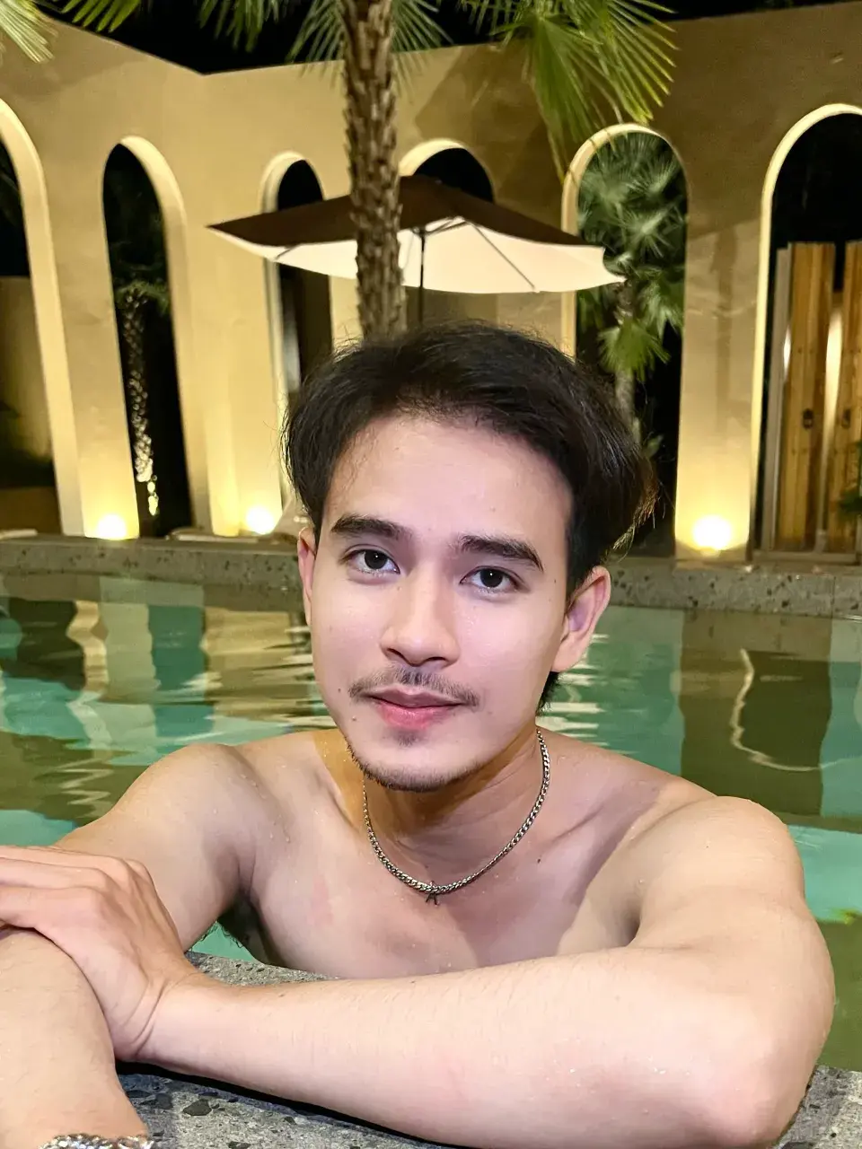 แก้เครียดกับสถานการณ์บ้านเมืองมาดูผู้002