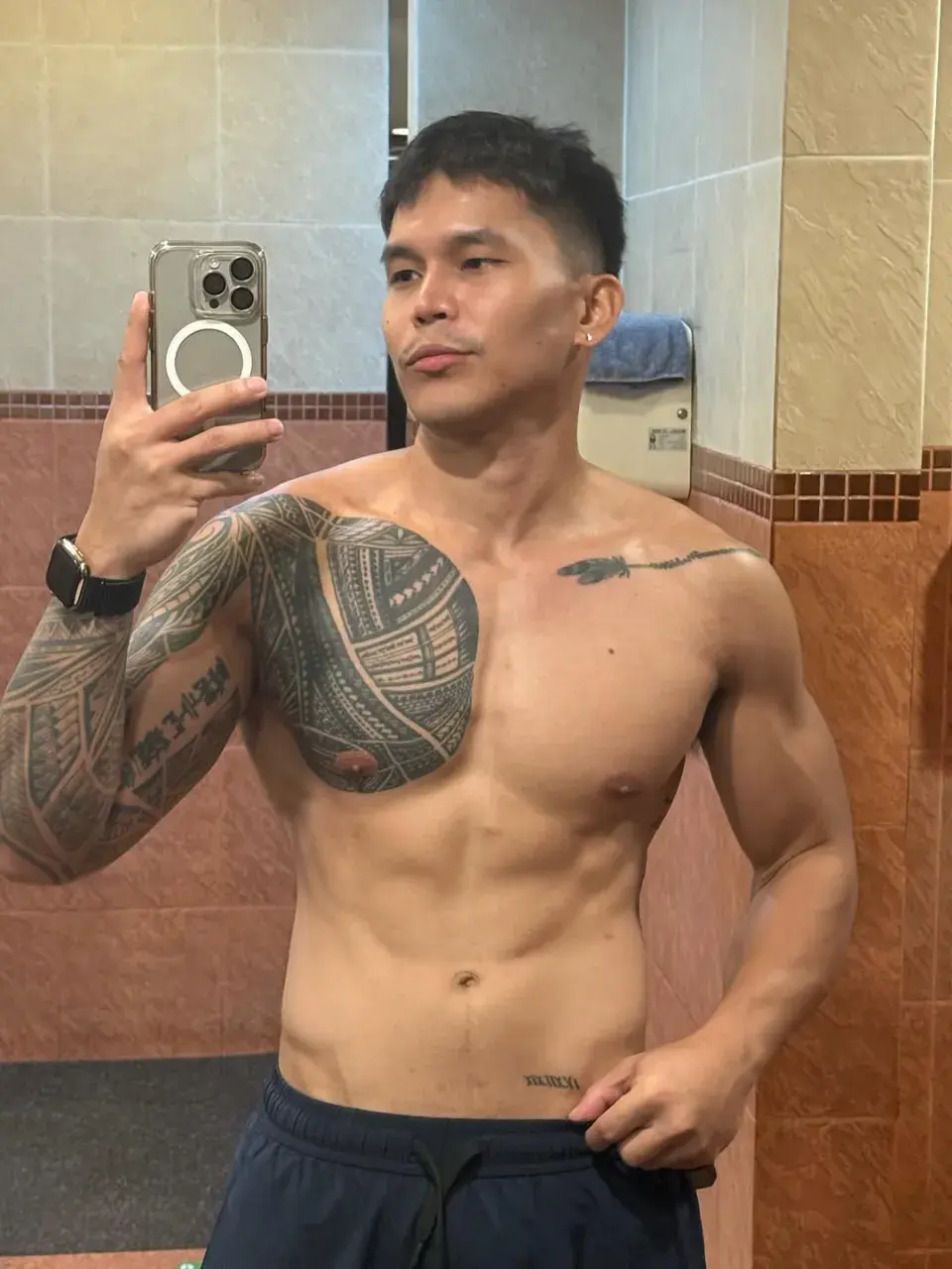 แก้เครียดกับสถานการณ์บ้านเมืองมาดูผู้003