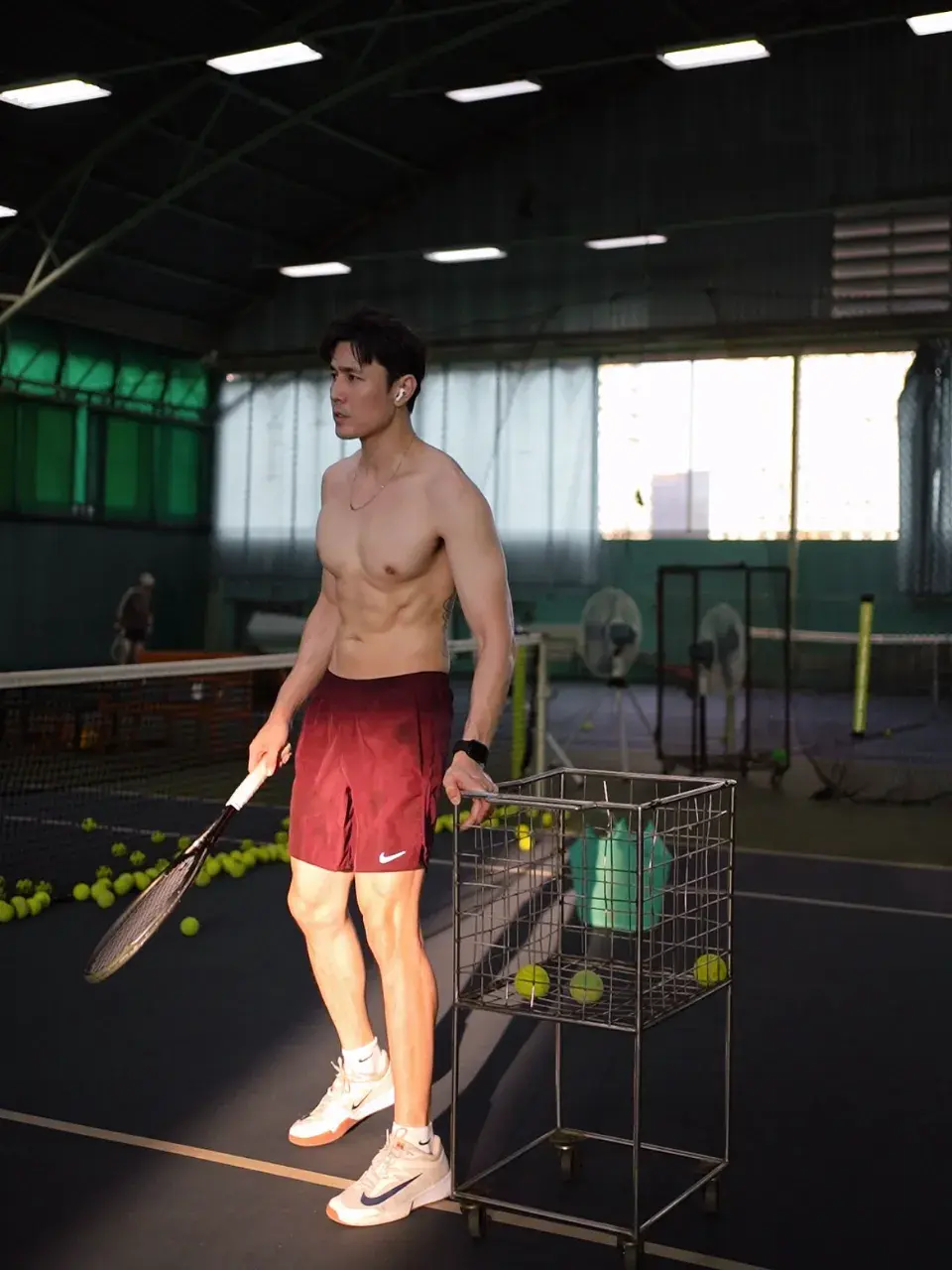 อกแน่นๆอยากซบ