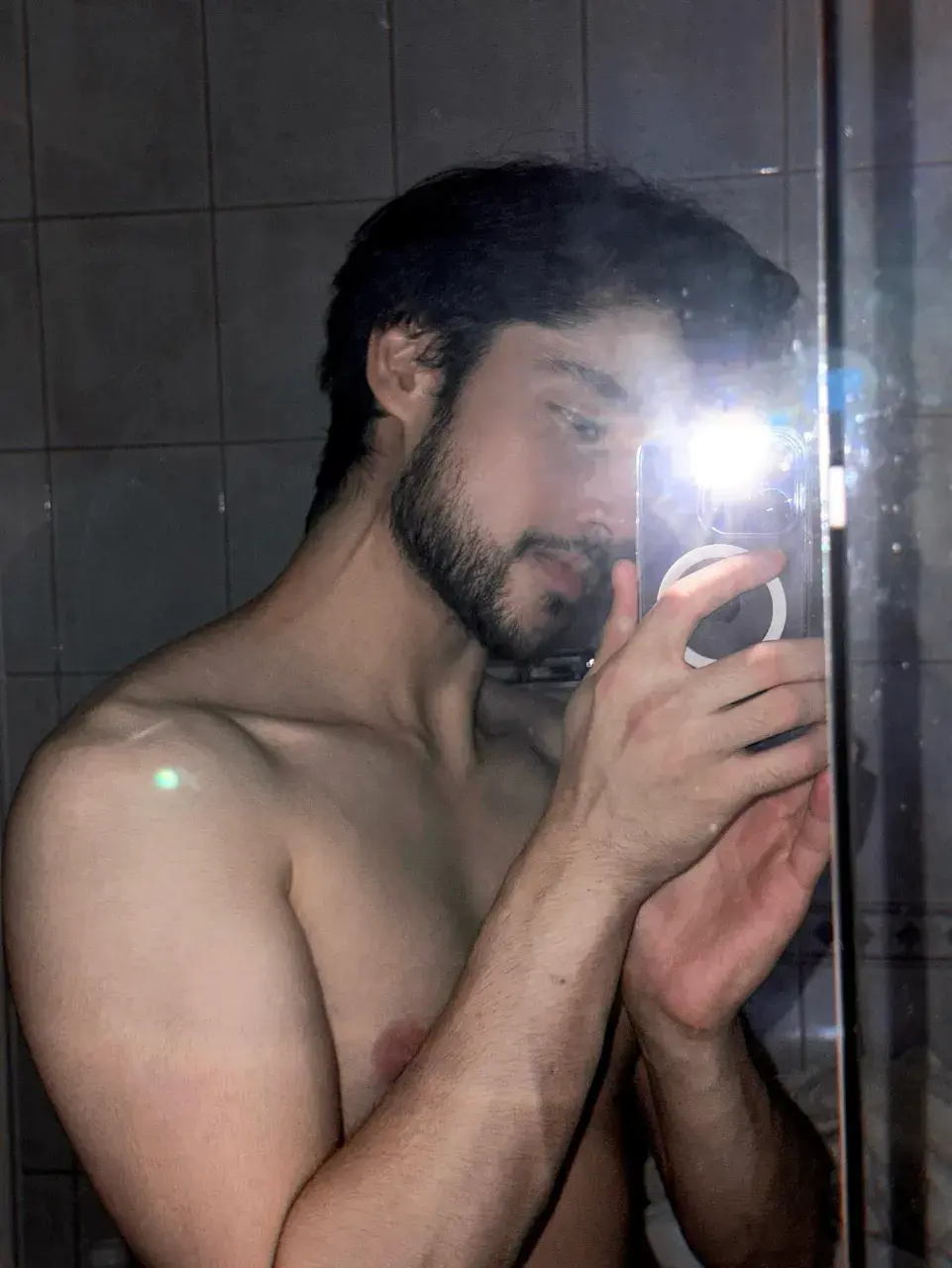 เช็คมาแล้วผู้ไว้หนวด...เสวมาก