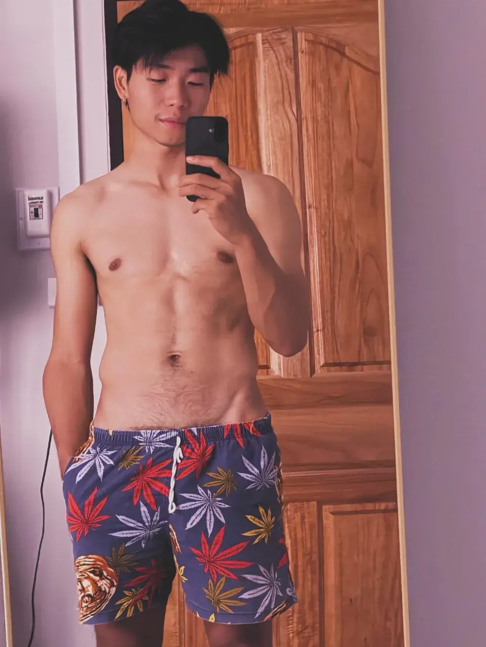 เริ่มจากเล็มขอบๆ