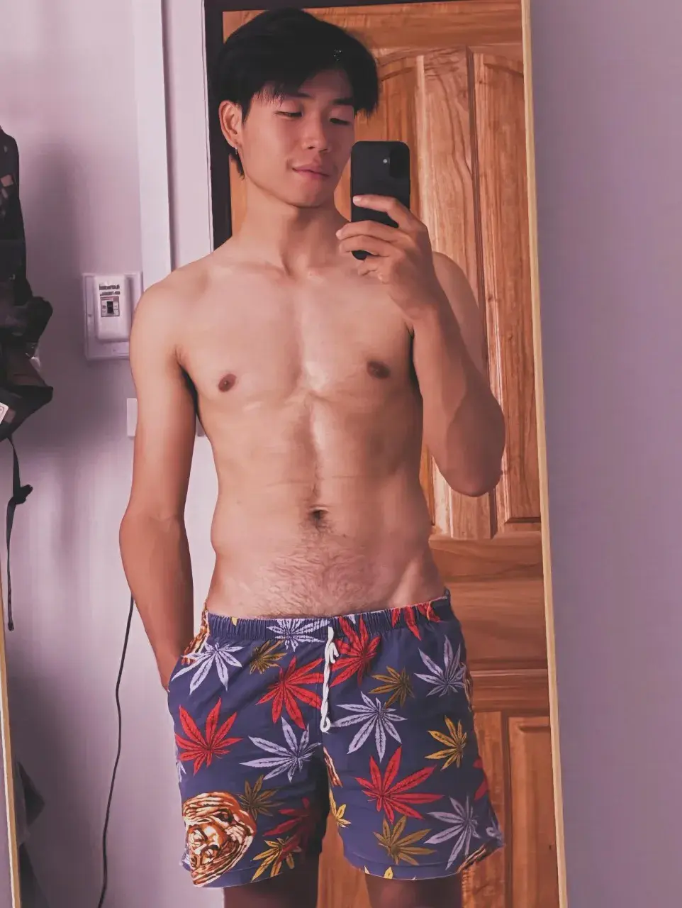 เริ่มจากเล็มขอบๆ