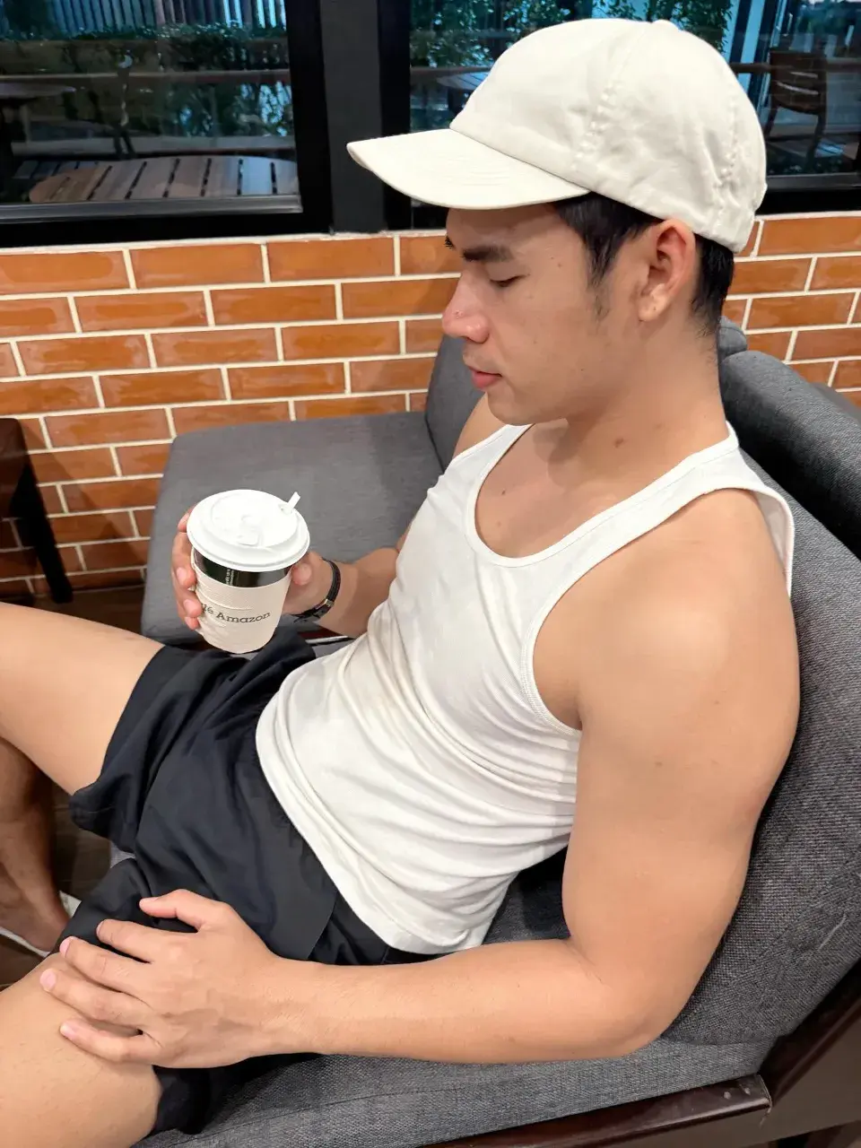 อยากเรียกเธอว่าที่รัก