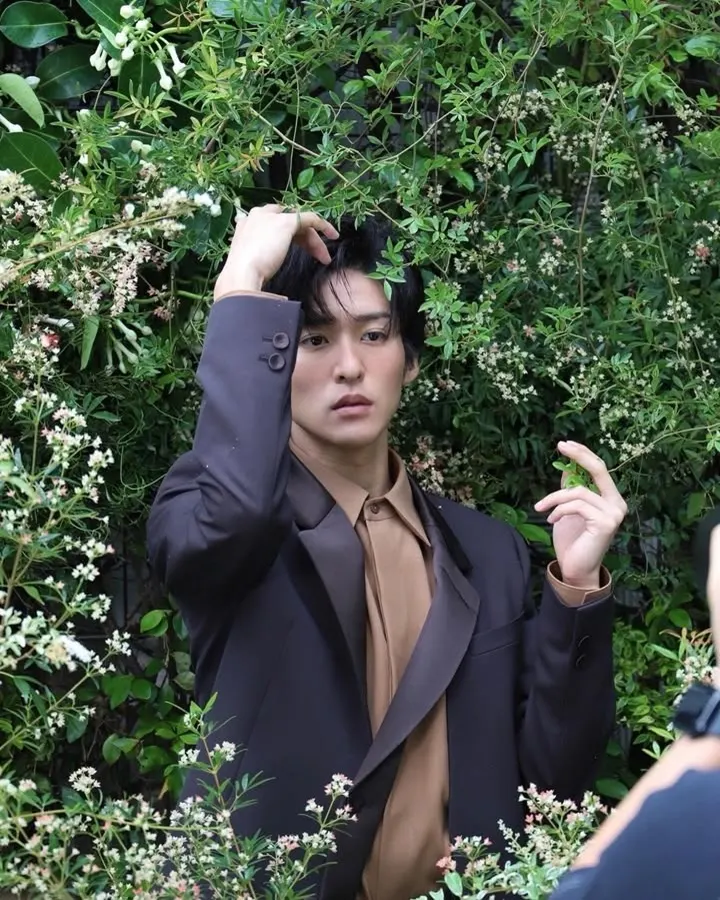 Ren Meguro @ VOGUE Japan September 2025