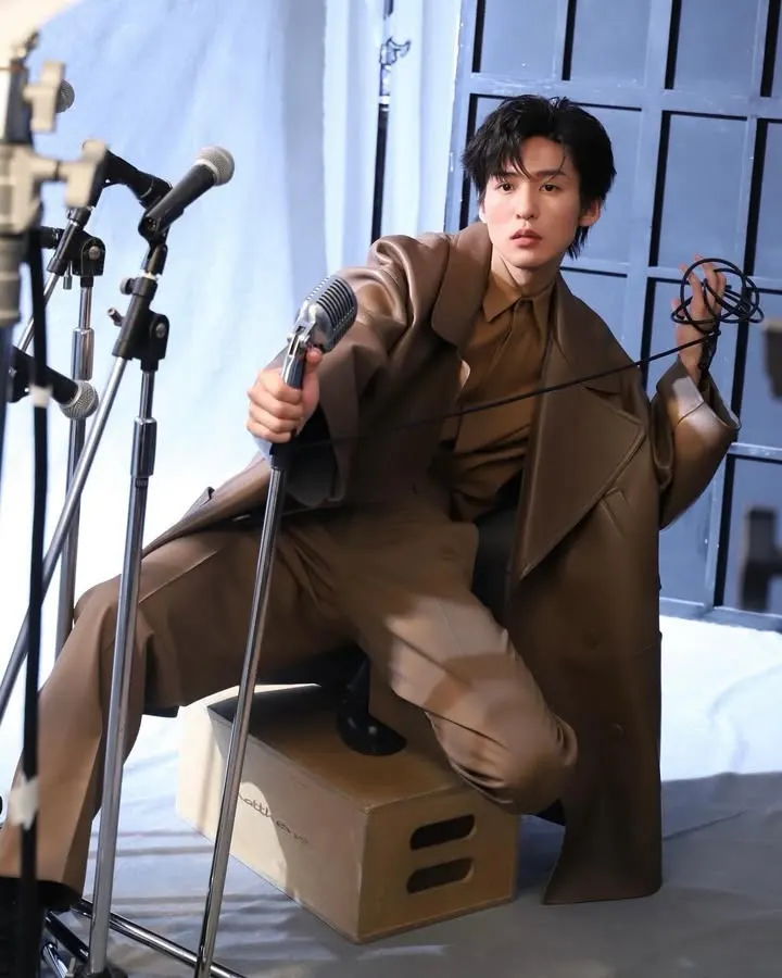 Ren Meguro @ VOGUE Japan September 2025