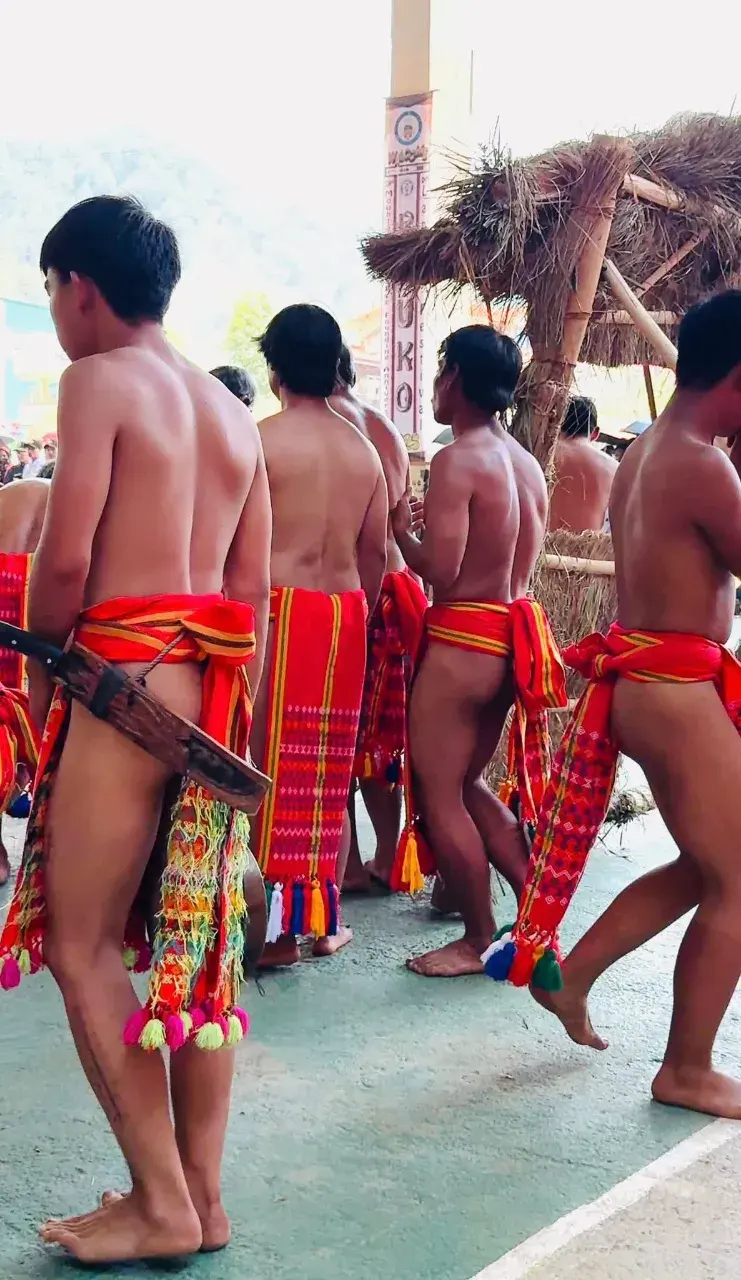 หนุ่ม..อิฟูเกา