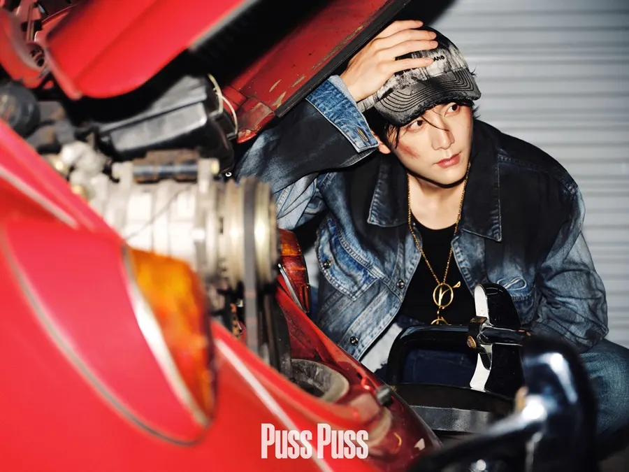 Zhang Xincheng @ PUSS PUSS China S/S 2025