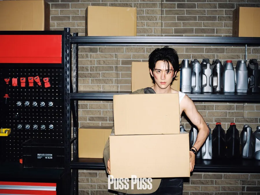 Zhang Xincheng @ PUSS PUSS China S/S 2025