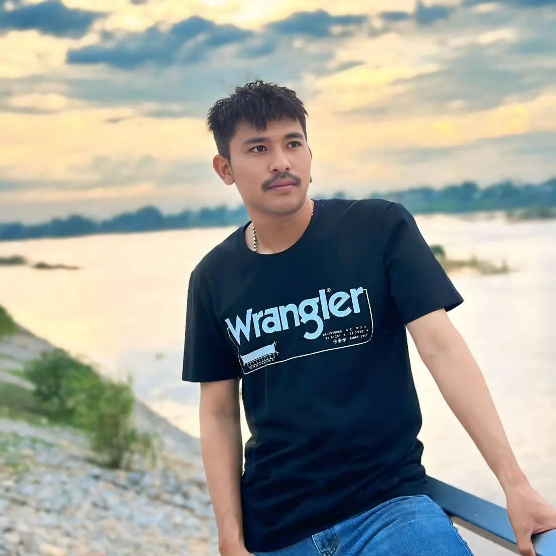 หนวดไหนได้ใจคุณ