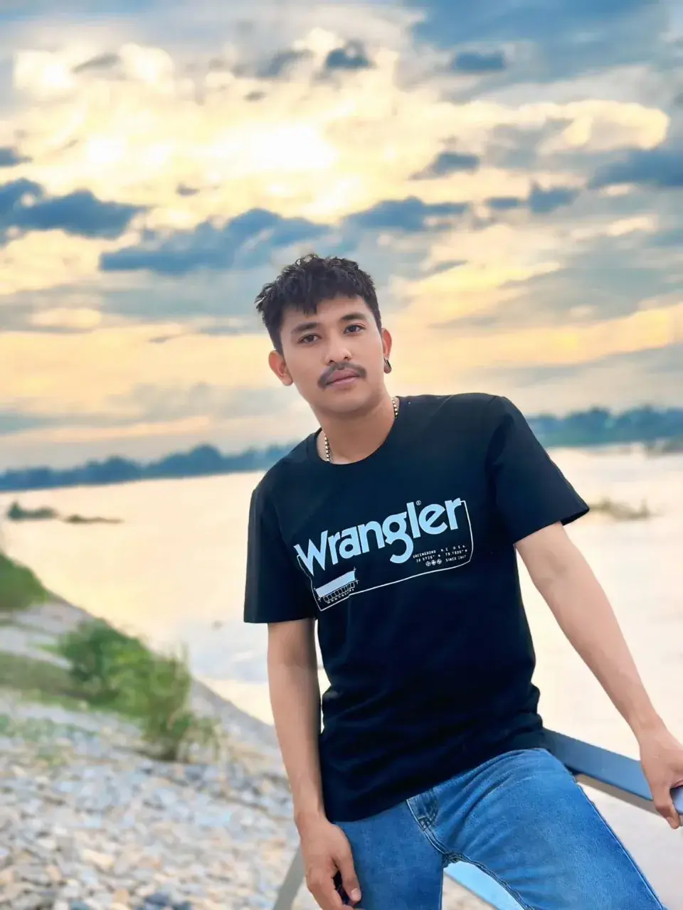 หนวดไหนได้ใจคุณ