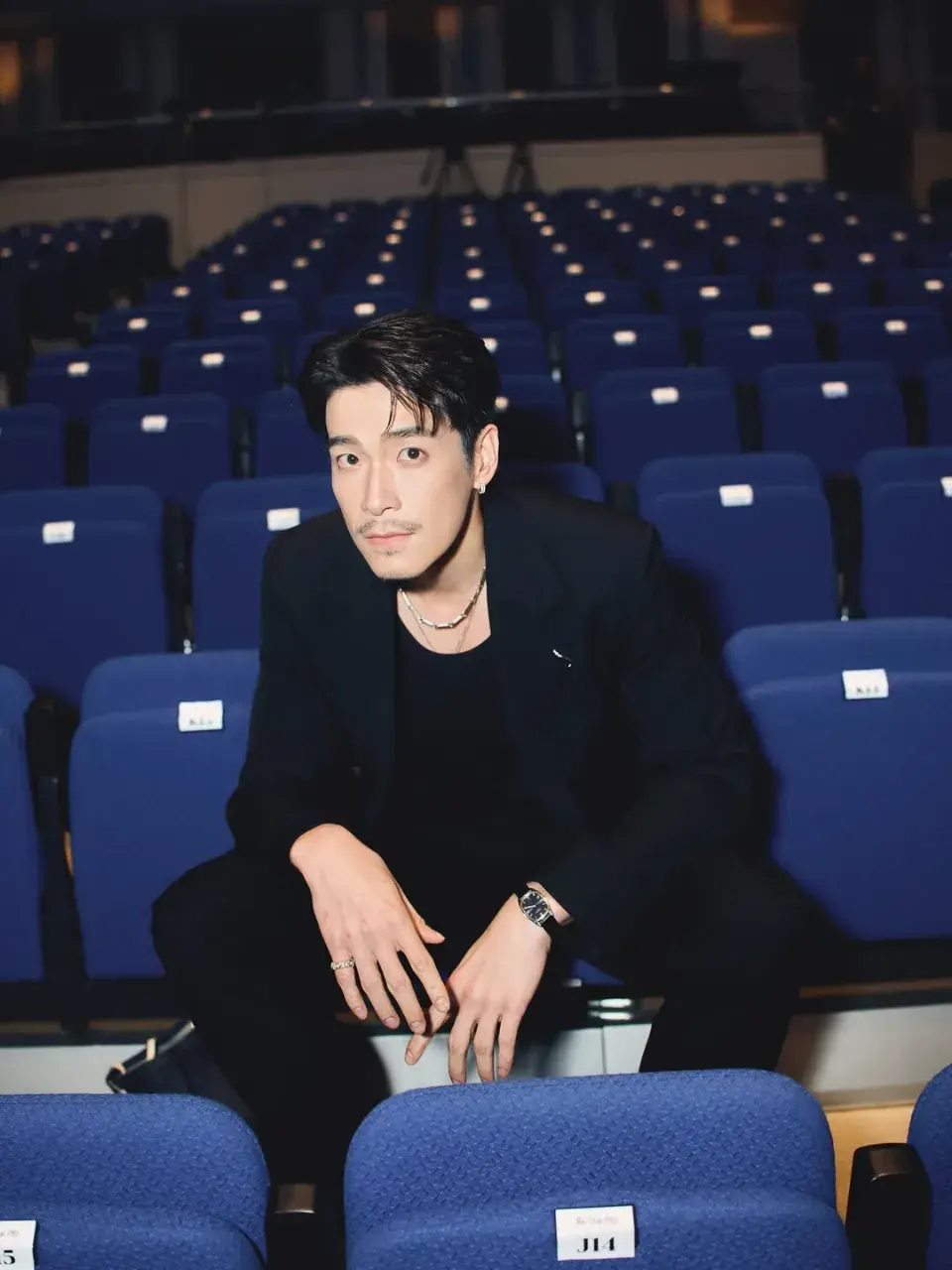 หนุ่มเจ้าเสน่ห์