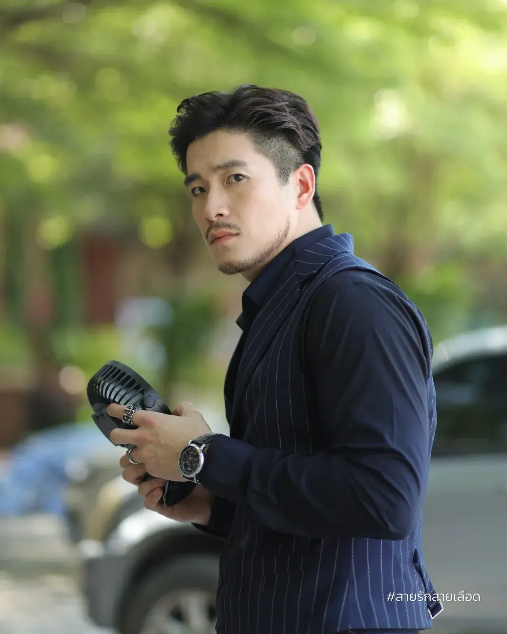 หนุ่มเจ้าเสน่ห์