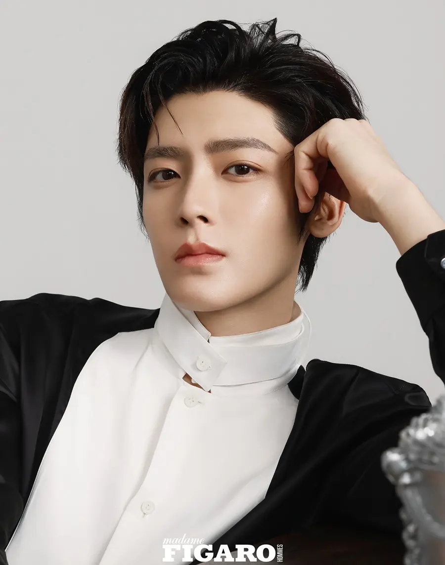 Hou Minghao @ madame FIGARO HOMMES China August 2025