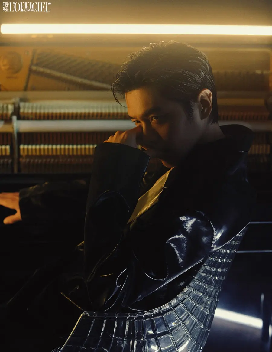 Zhang Ruoyun @ L’OFFICIEL HOMMES China July 2025