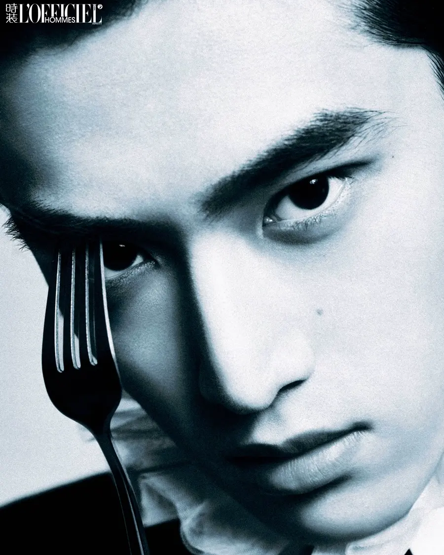 Zhang Kangle @ L’OFFICIEL HOMMES China August 2025