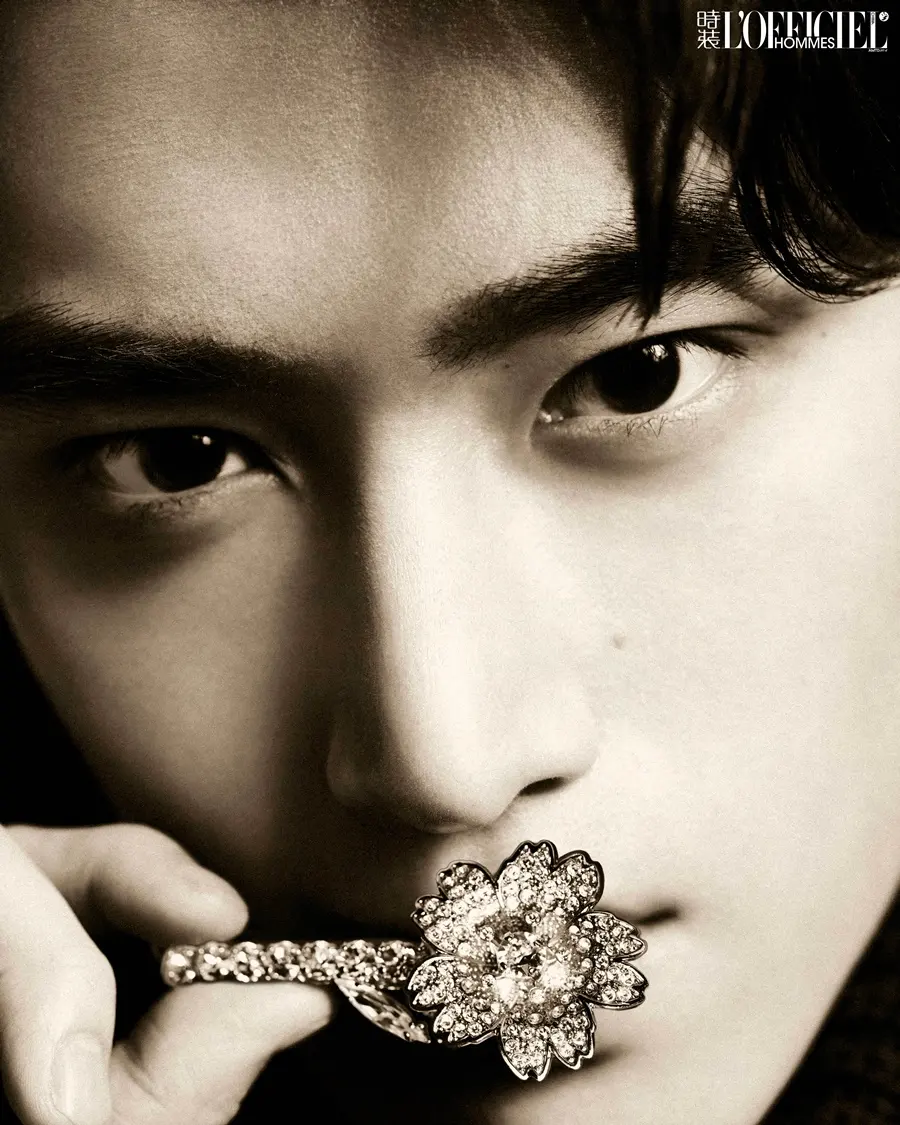 Zhang Kangle @ L’OFFICIEL HOMMES China August 2025