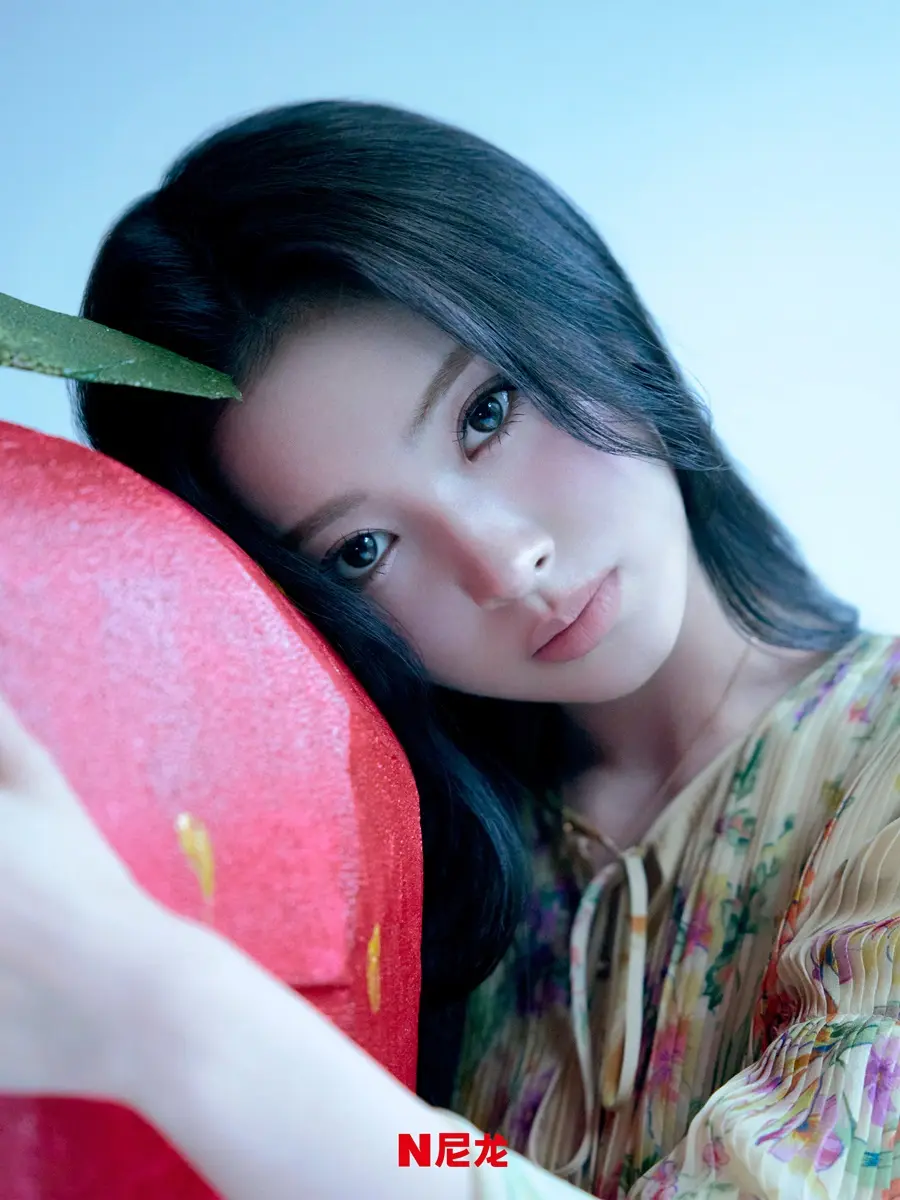 MEOVV @ NYLON China August 2025