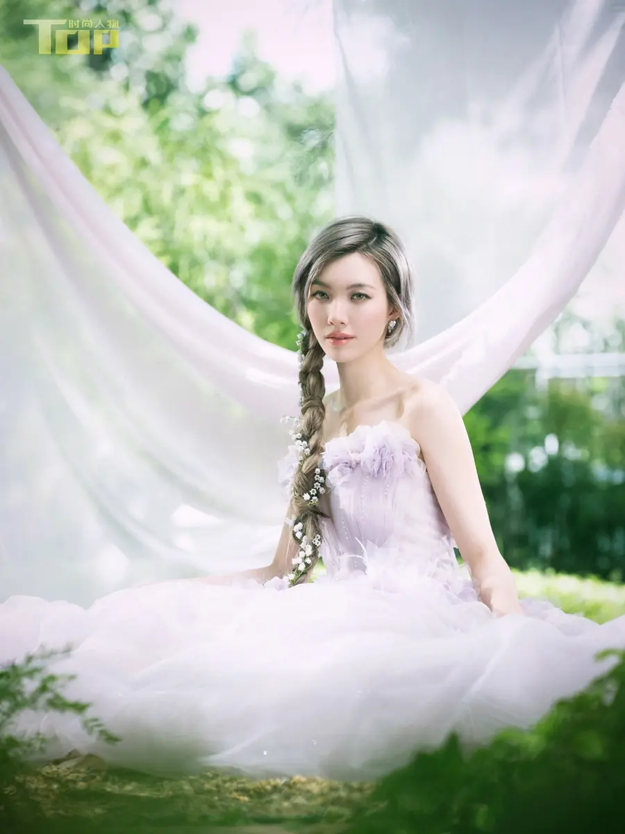 ออม-กรณ์นภัส @ Tops China September 2025