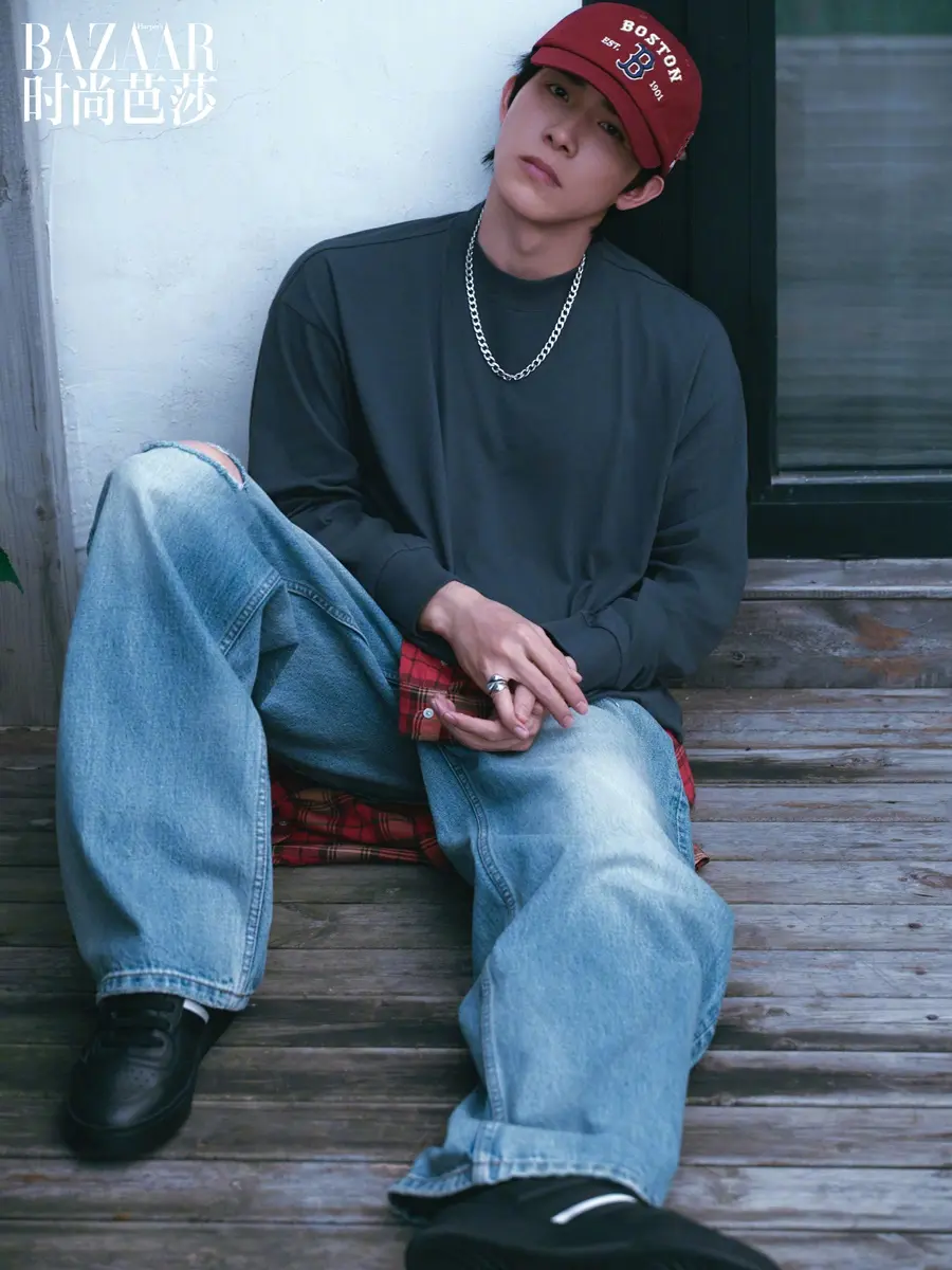 บูม รวีวิชญ์ @ Harper’s BAZAAR China August 2025