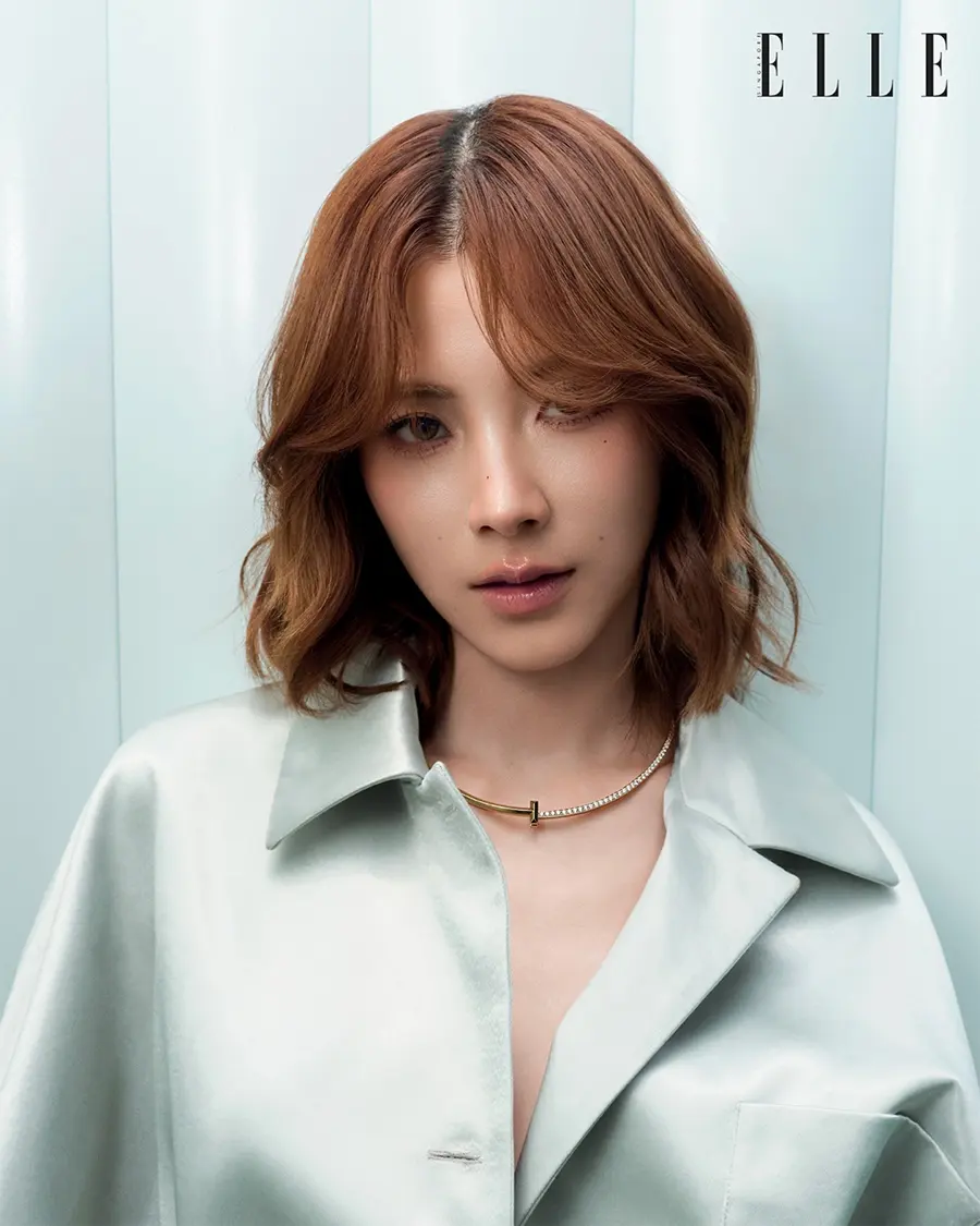 ใบเฟิร์น พิมพ์ชนก @ ELLE Singapore August 2025