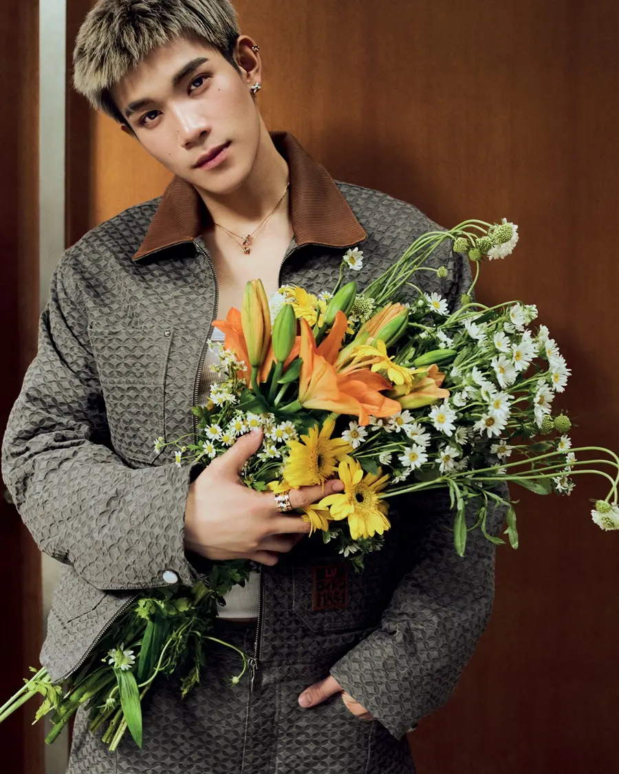 โฟร์ท-ณัฐวรรธน์ @ Harper’s BAZAAR Singapore September 2025