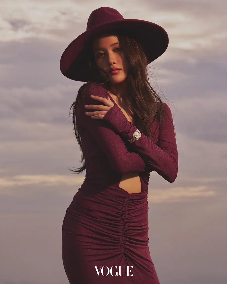 ฟรีน-สโรชา @ VOGUE Thailand August 2025