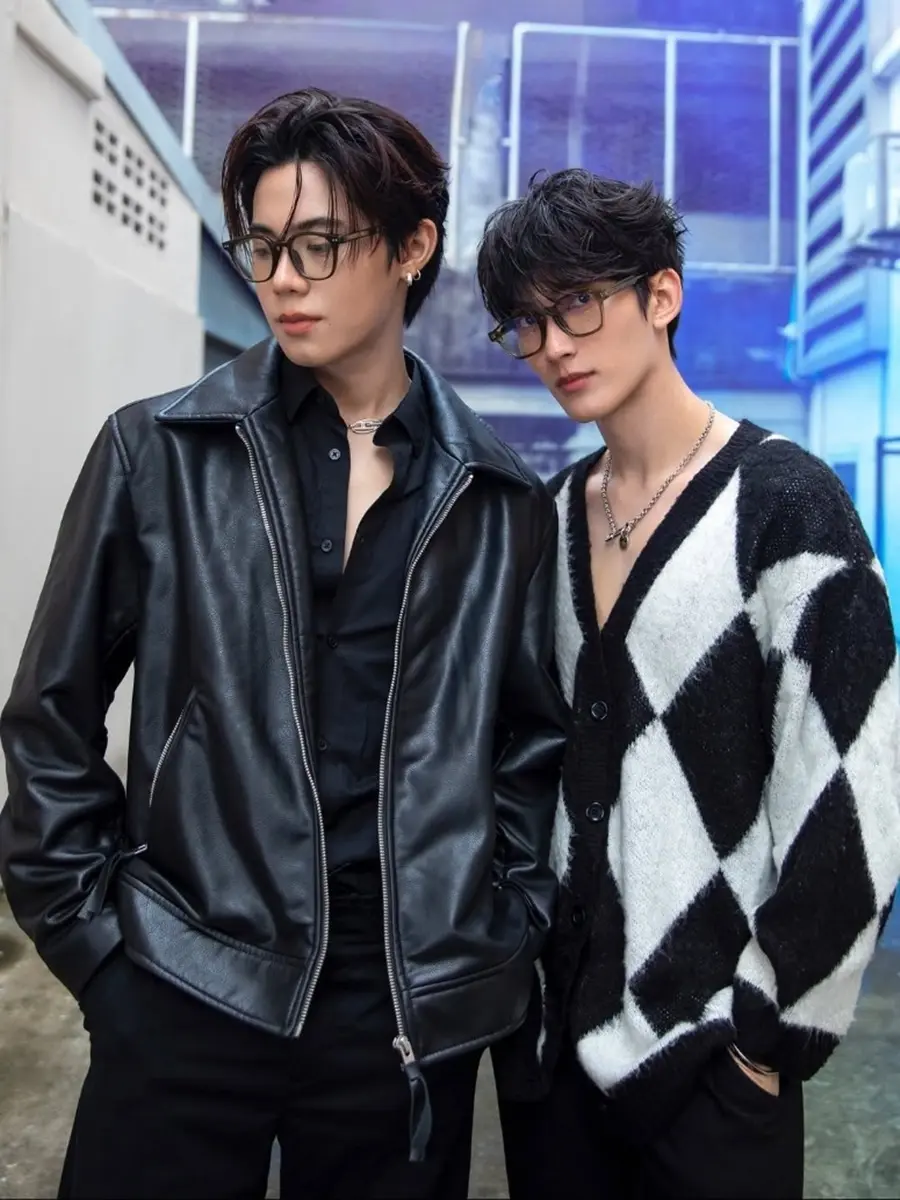 โอม-สาริศ & เฟริสท์-ฉลองรัฐ @ ManGu Magazine issue 311 September 2025